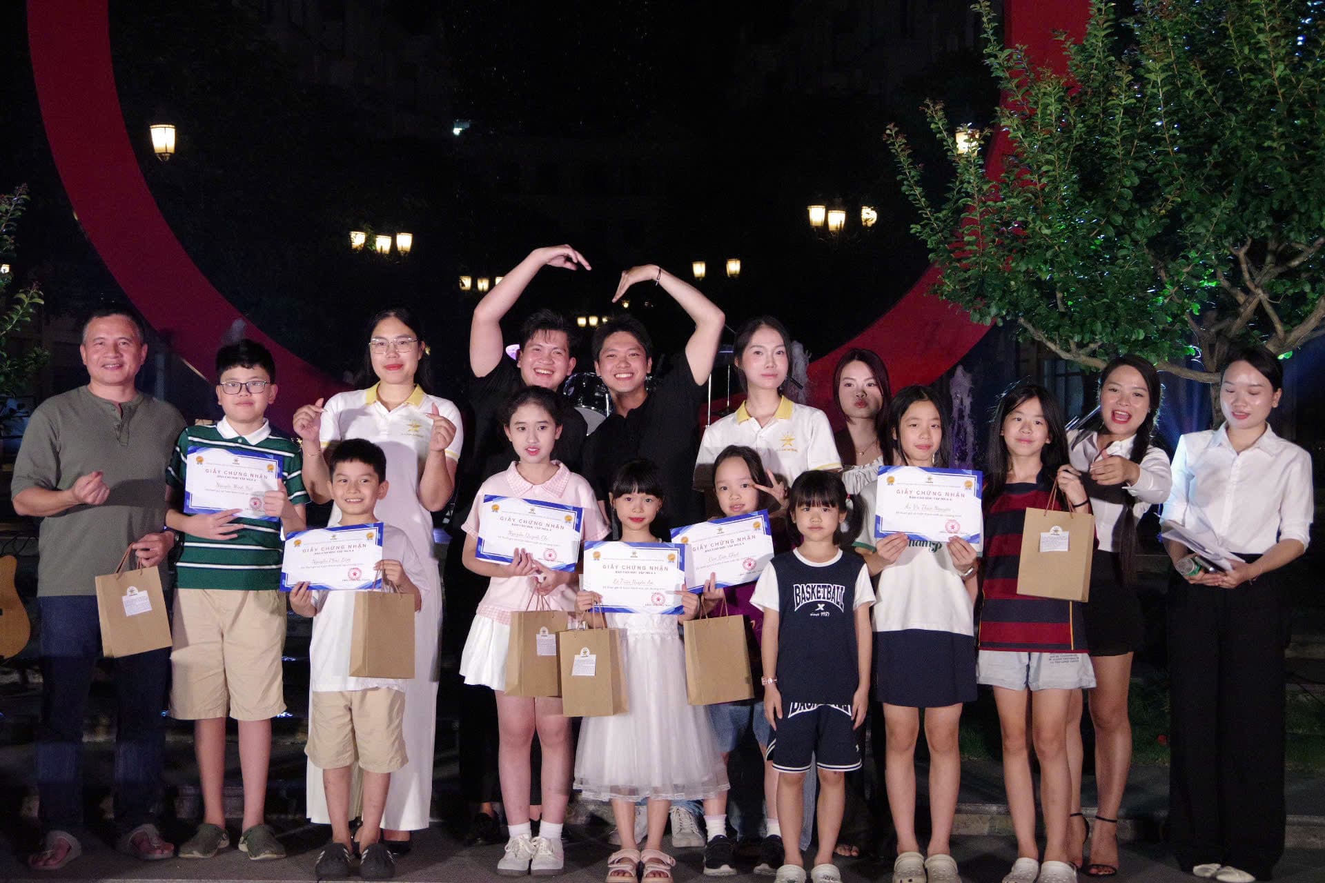 BÁO CÁO HỌC TẬP NGÀY 10/05/2026 TẠI TRUNG TÂM STAR SHINE tại Star Shine BÁO CÁO HỌC TẬP NGÀY 10/05/2026 TẠI TRUNG TÂM STAR SHINE